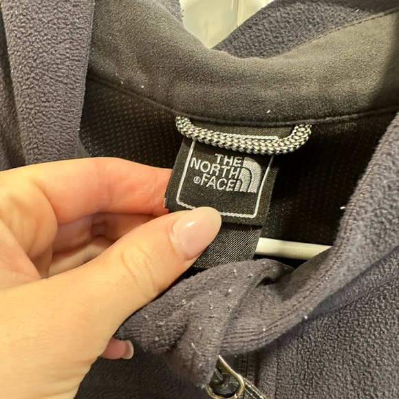 The North Face Men's Dark Gray Performance Jacket - Picture 4 of 4